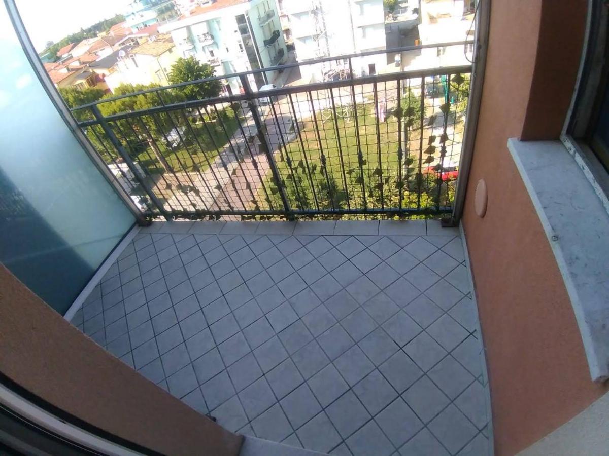 Appartamento Vista Mare Misano Adriatico Buitenkant foto