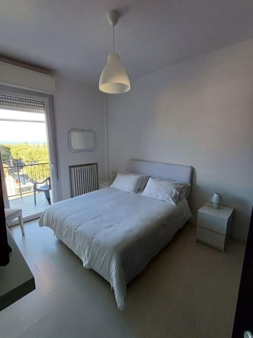 Appartamento Vista Mare Misano Adriatico Buitenkant foto