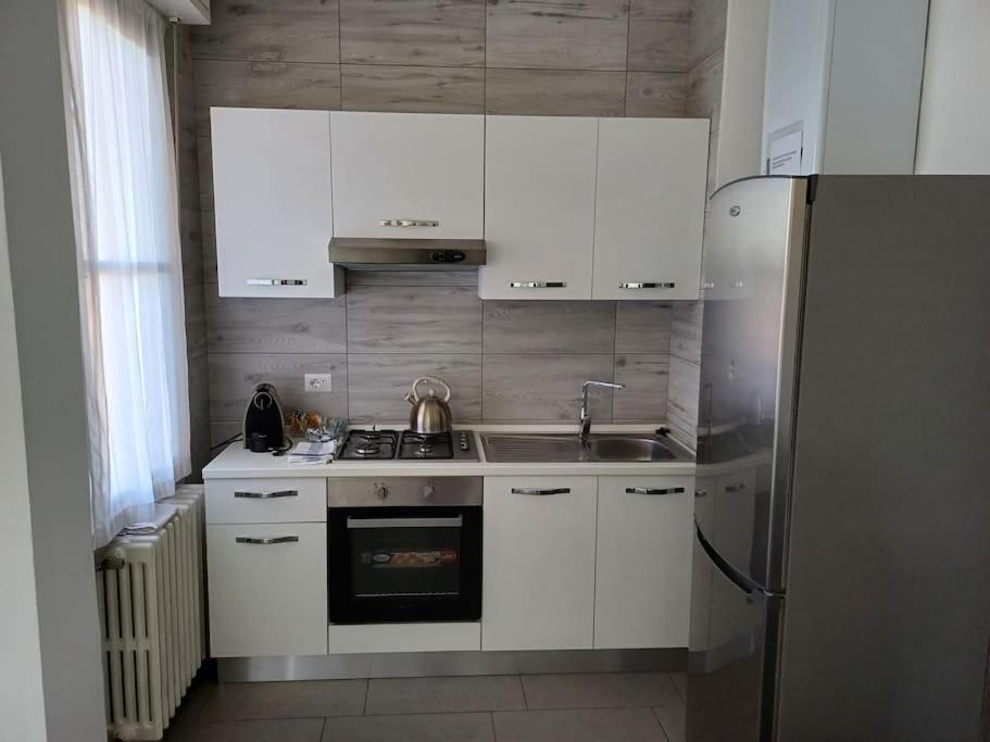 Appartamento Vista Mare Misano Adriatico Buitenkant foto